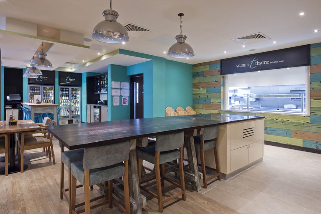 Premier Inn London Tottenham Hale Exterior foto