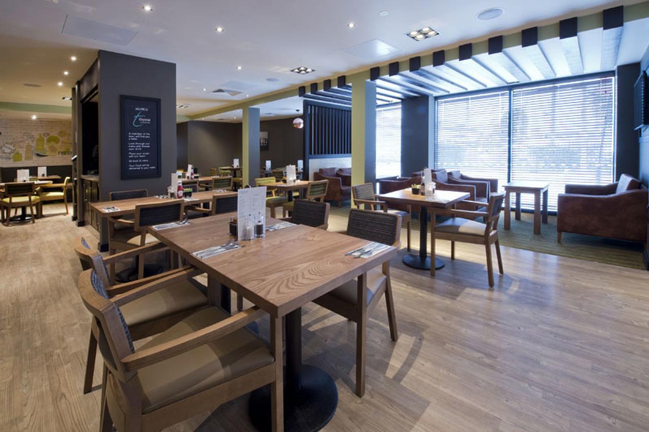 Premier Inn London Tottenham Hale Exterior foto